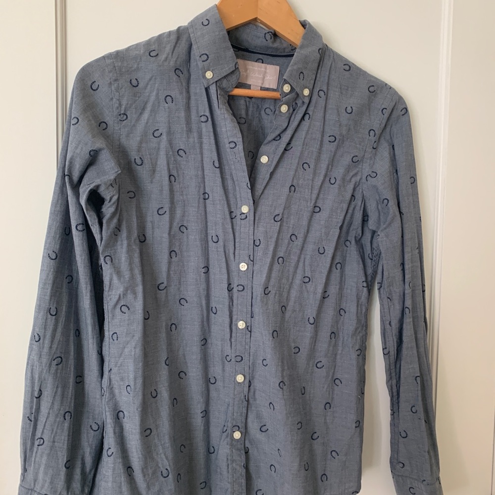 ASO Anastasia Steele Banana Republic Shirt